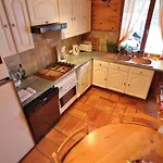 木屋 Les Du Saint Voy